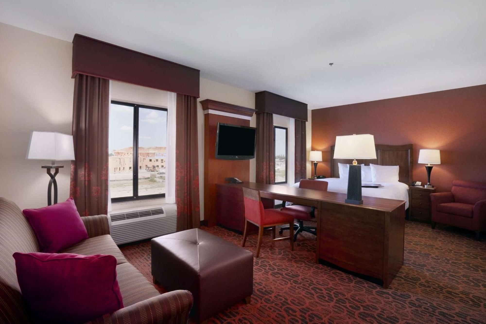Hotel Hampton & Williston